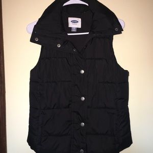Black button up vest